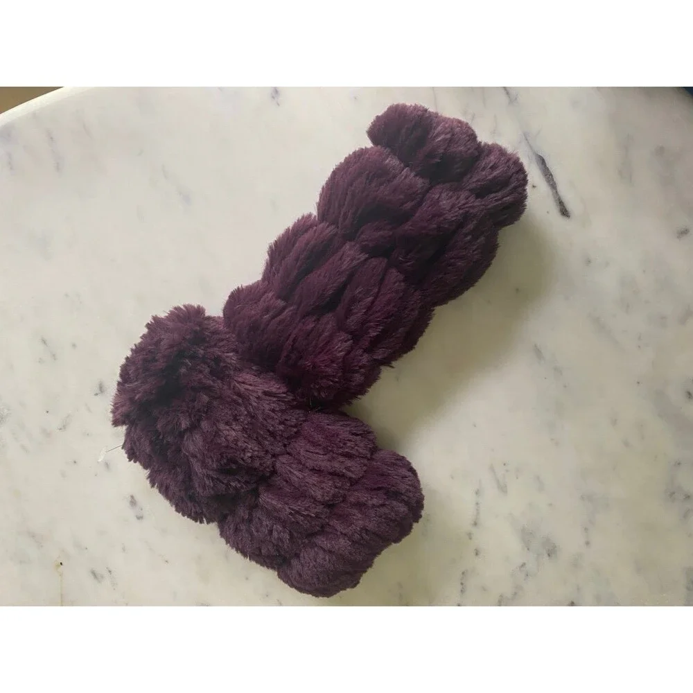 Urban Outfitters Faux Fur Fingerless Glove NWOT